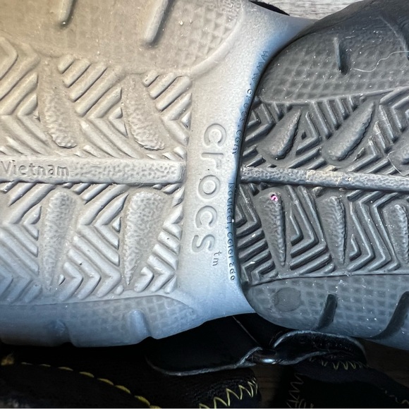 Crocs Swift-water Mesh Black Sandals Size 11 - Picture 9 of 12